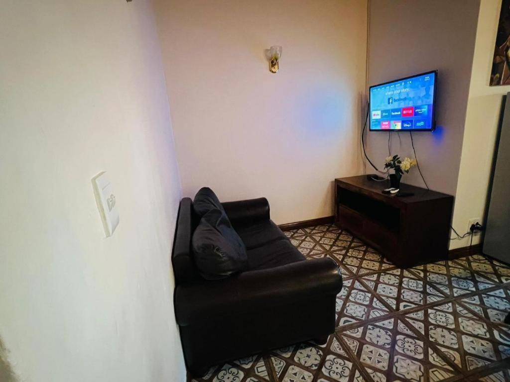 Victoria Guest Lodge Bellville Room photo
