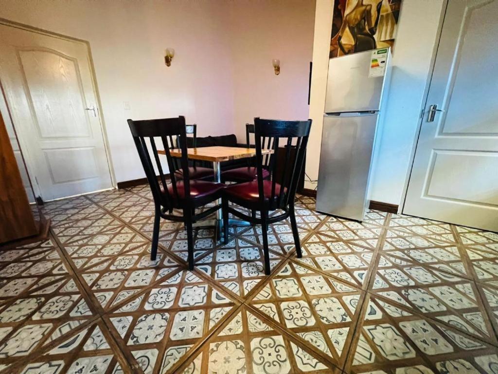 Victoria Guest Lodge Bellville Room photo